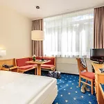 فندق ميركيور غارمش بارتنكيرشن 4*